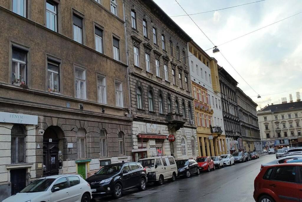 Sera'S Place In My Lovely Будапеща Екстериор снимка