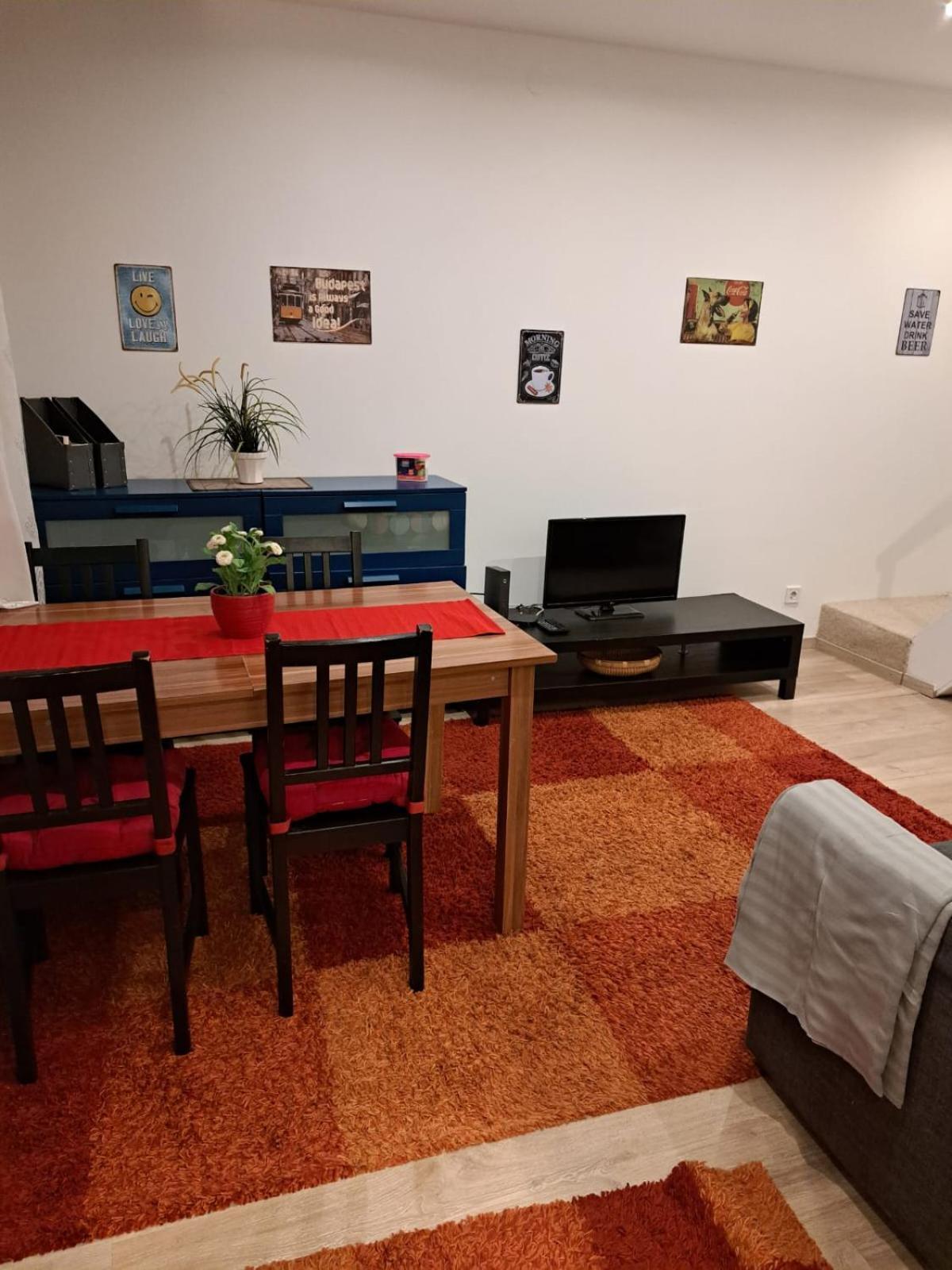 Sera'S Place In My Lovely Будапеща Екстериор снимка